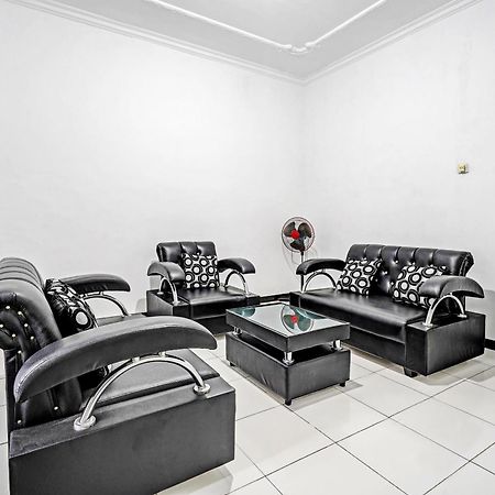 Oyo 91334 Permata Papua Guest House Pameungpeuk  エクステリア 写真